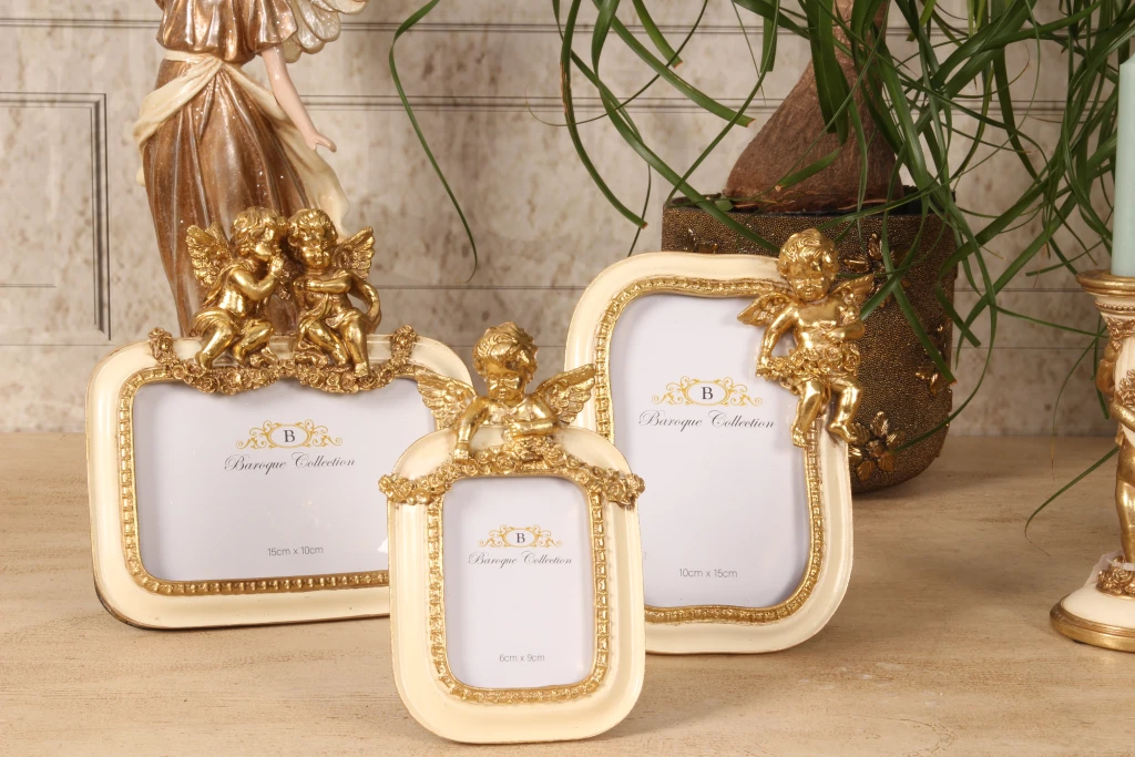 Cornice fotografica Angelo - 10 x 15 cm - crema/oro - resina artificiale - in piedi