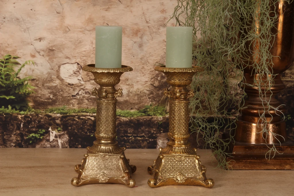 Candelabro - 22,5 cm - oro - resina sintetica
